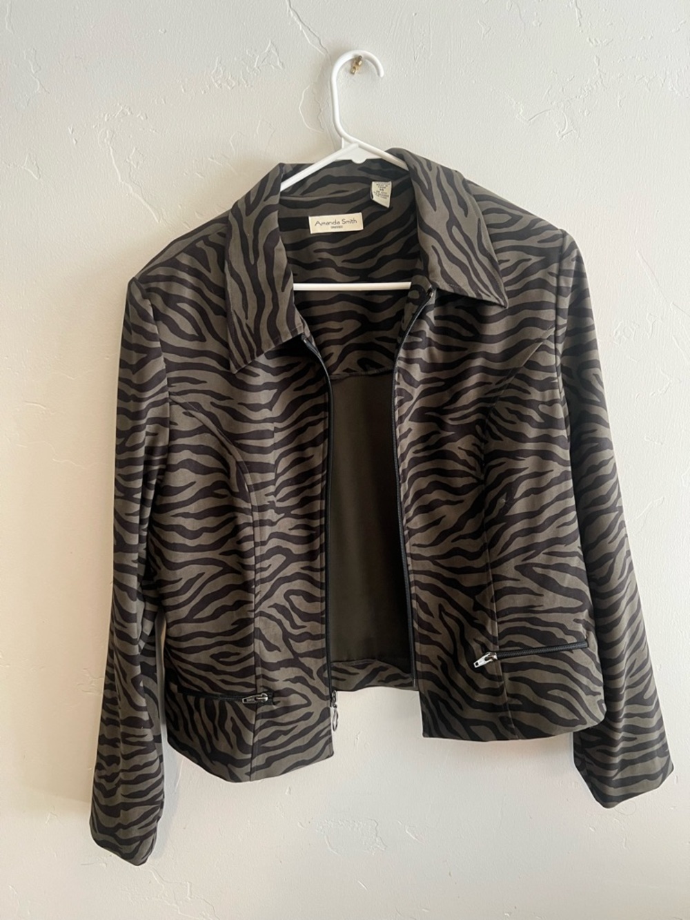 Amanda Smith Women's Black & Green Zebra Print Jacket